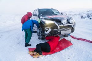 ремонт авто на морозе